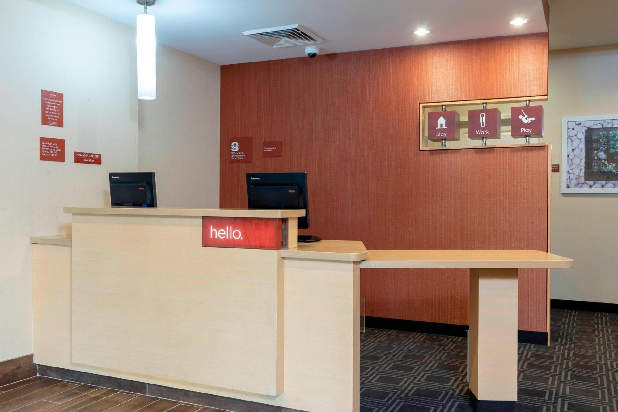 Towneplace Suites Fort Wayne North Экстерьер фото