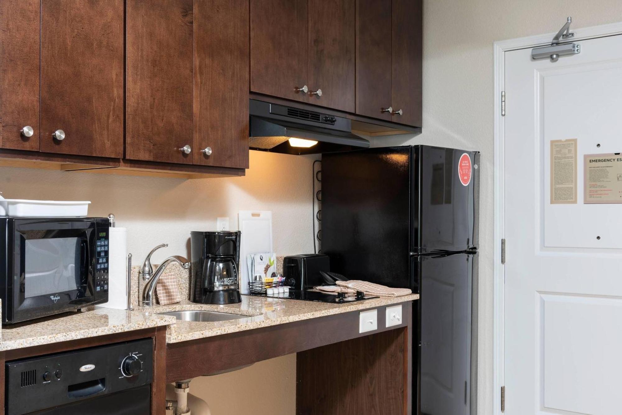 Towneplace Suites Fort Wayne North Экстерьер фото