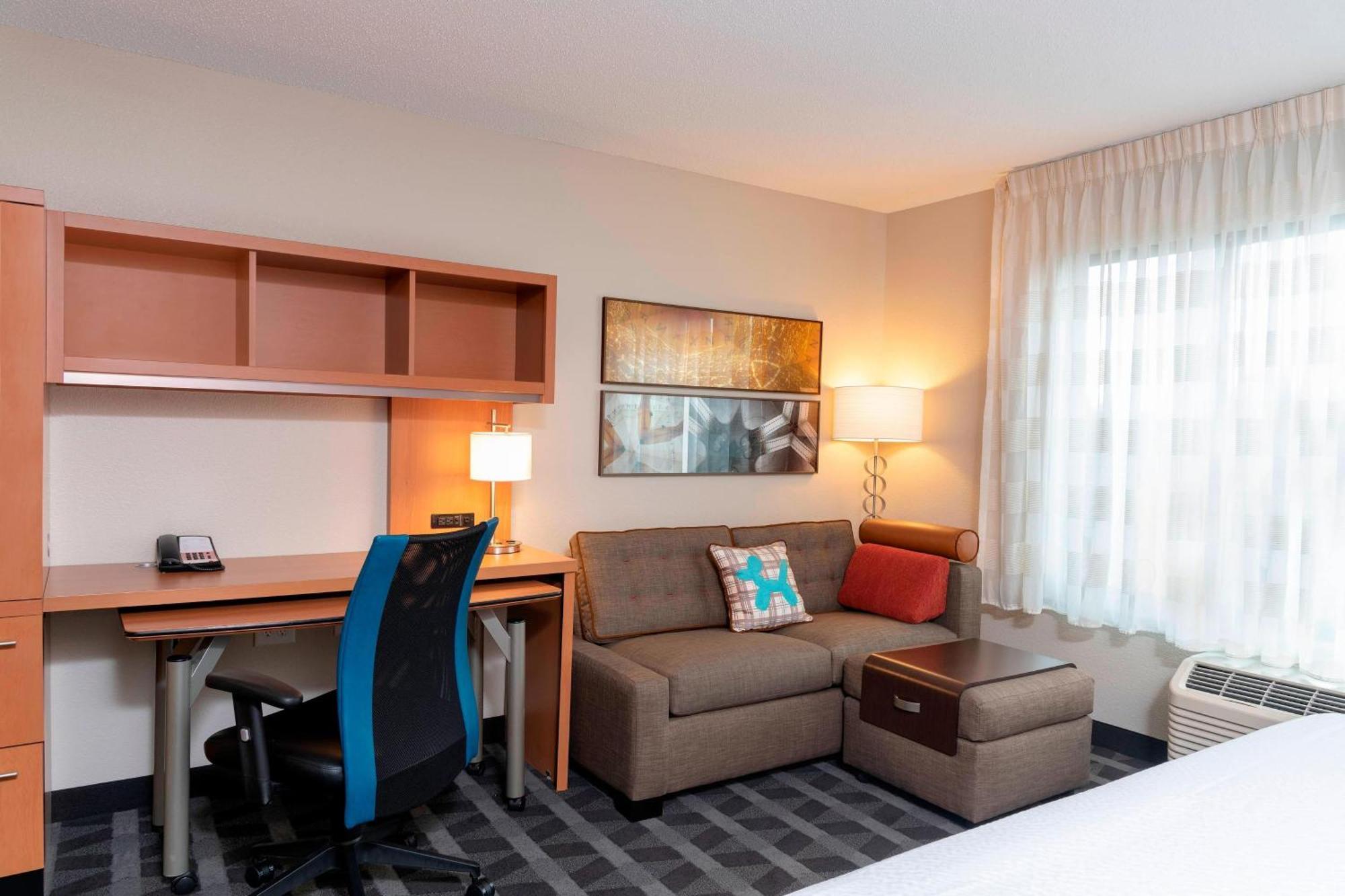 Towneplace Suites Fort Wayne North Экстерьер фото