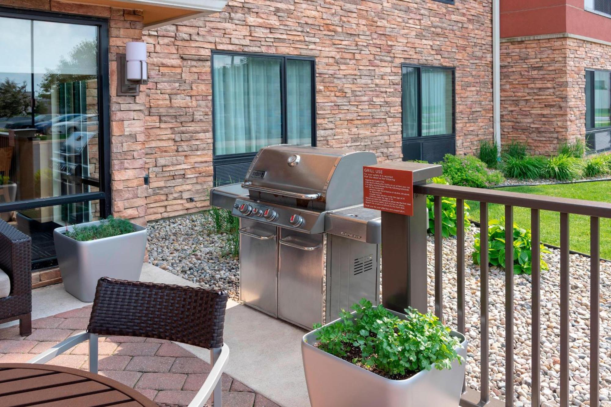 Towneplace Suites Fort Wayne North Экстерьер фото
