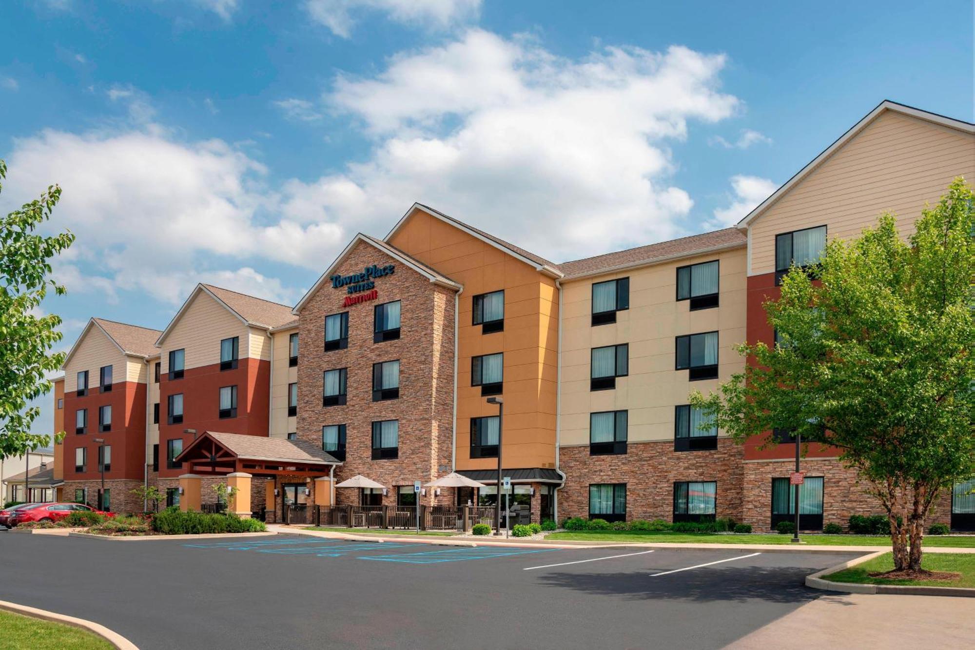 Towneplace Suites Fort Wayne North Экстерьер фото